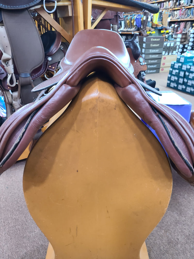 Used 16.5" Kincade Close Contact Saddle