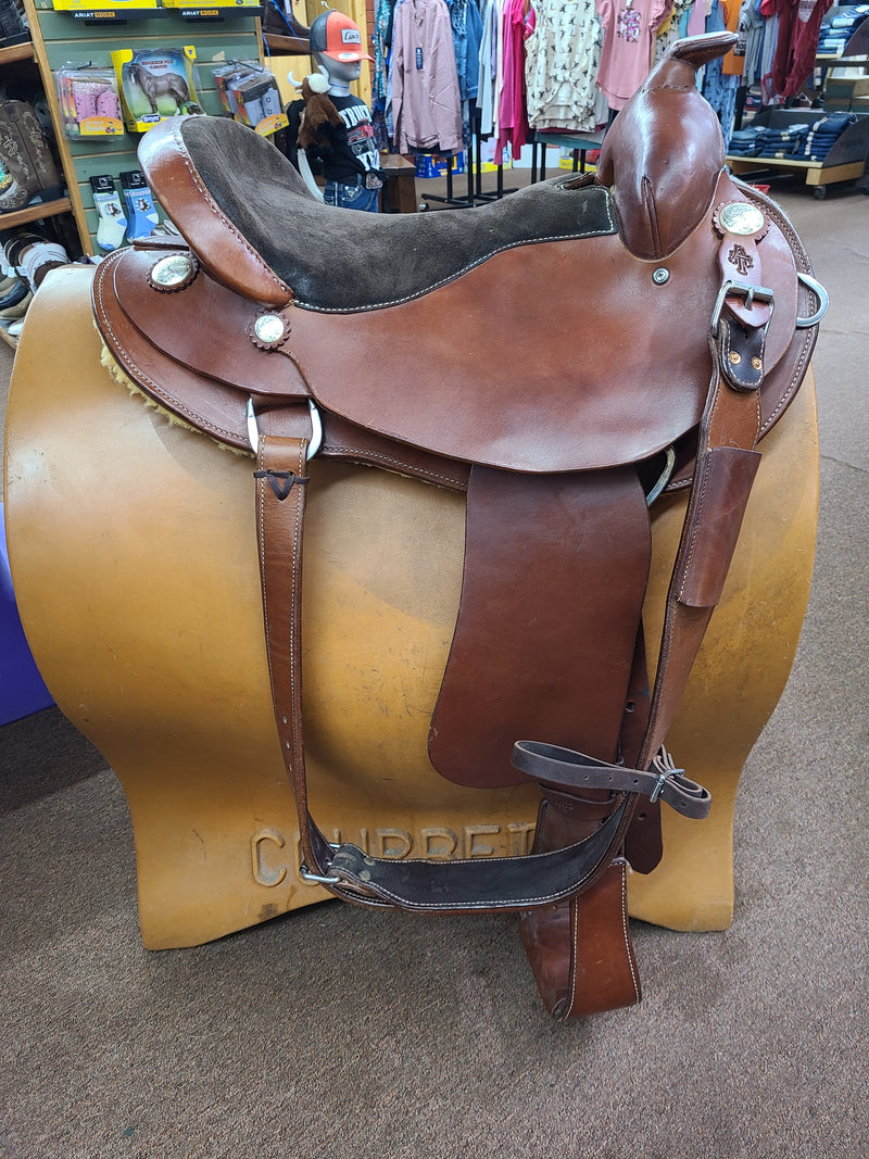 Used 16.5" About the Horse Anato Tree Trail Saddle