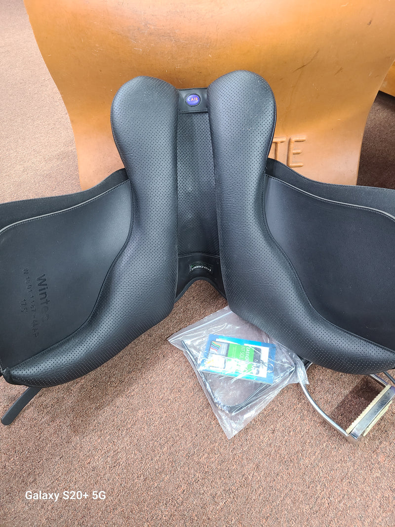 17.5" Wintec 500 Cair system All Purpose Saddle