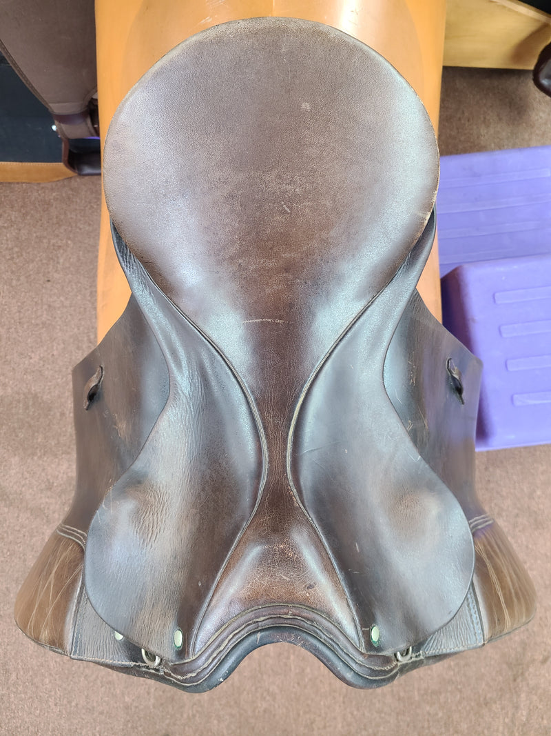 Used 16" Max Hopfner Federbaum Dressage Saddle