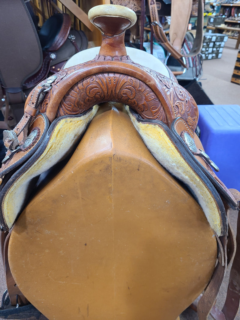 Used 15.5" Circle Y Equitation Saddle