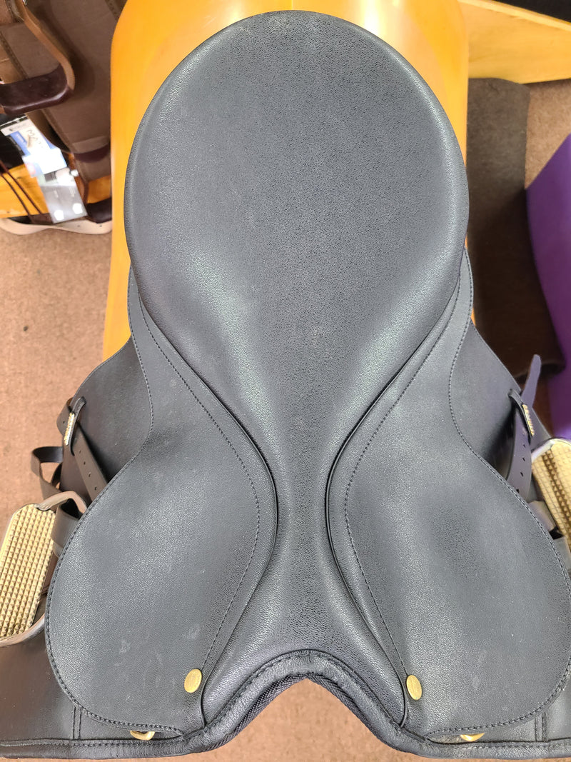 Used 16" Wintec Interchangeable Dressage Saddle