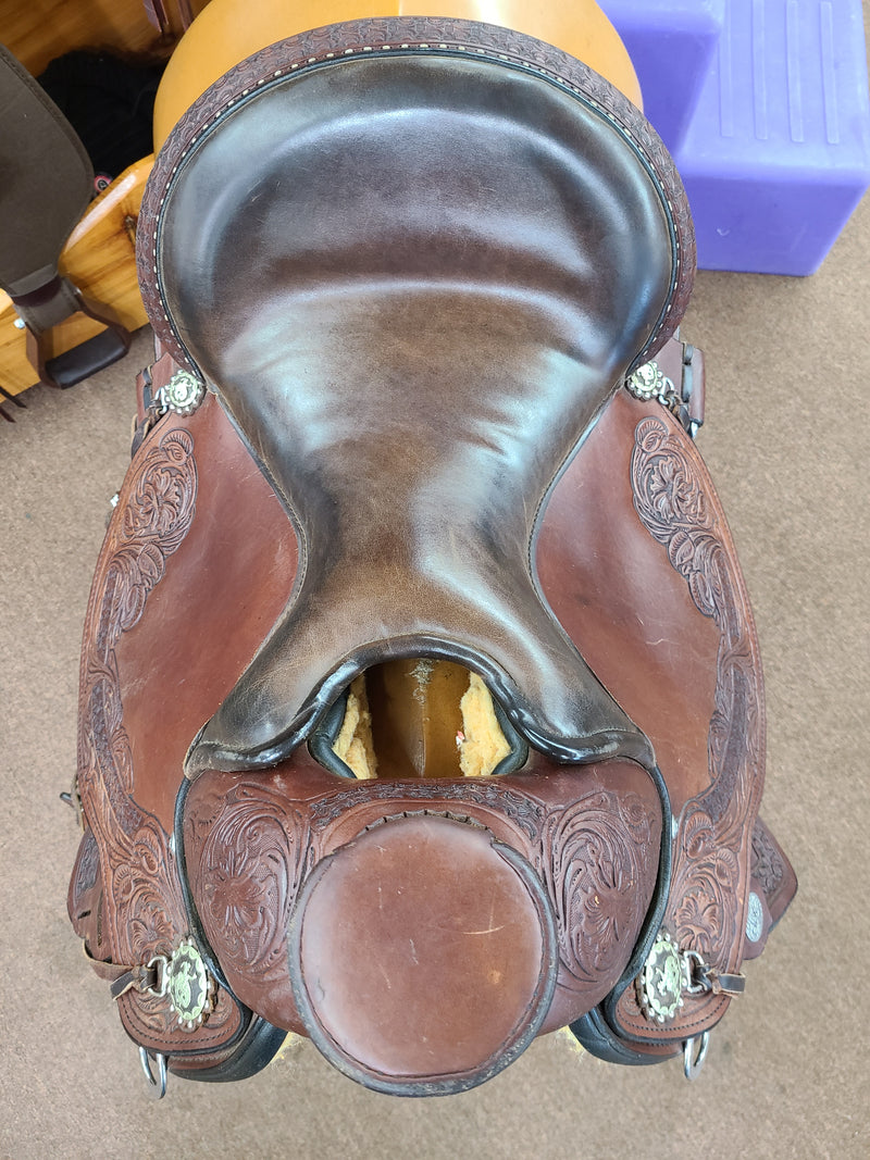 Used 16" Circle Y Walnut Grove Trail Saddle