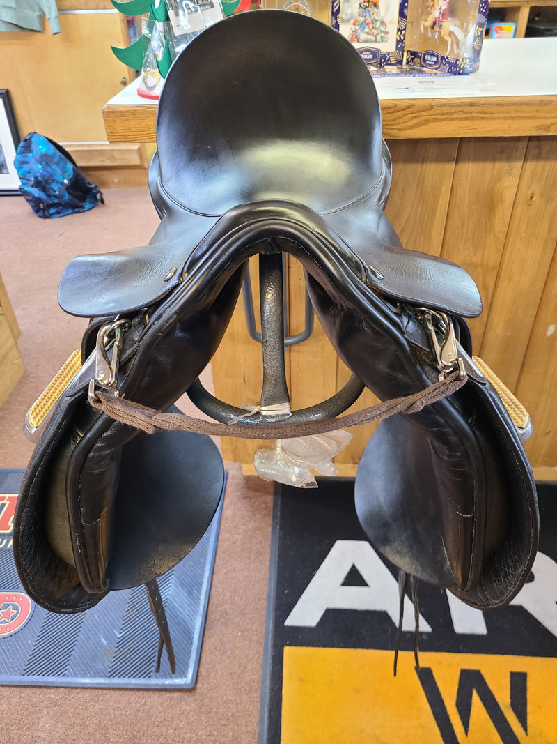 Used 17.5" County W.B. Saddlery Dressage Saddle