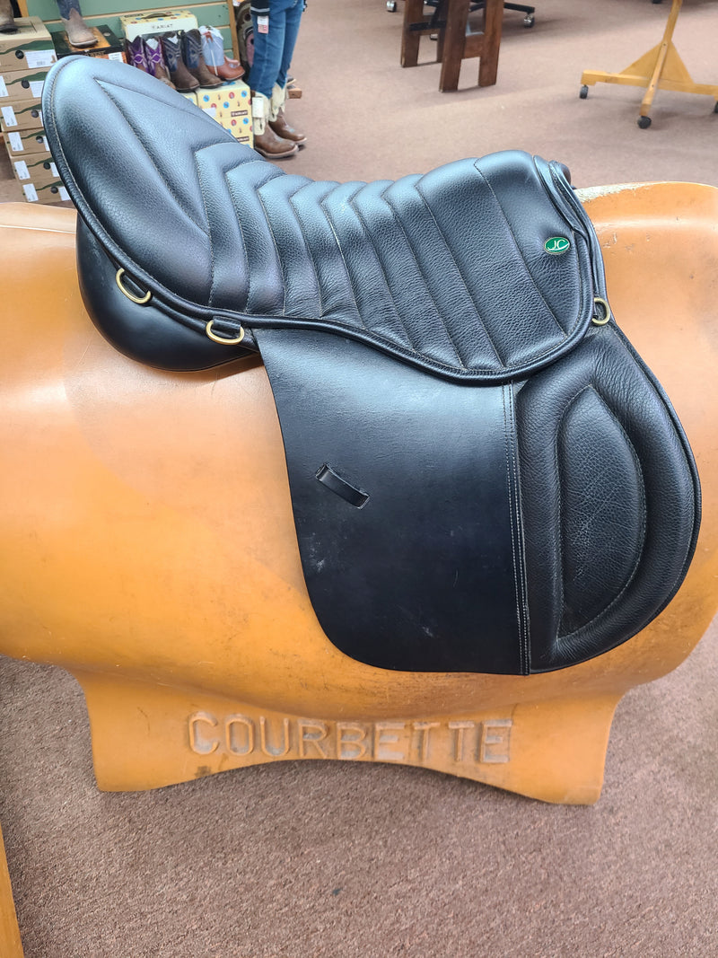 Used 18" JC Saddlery English Trail Saddle