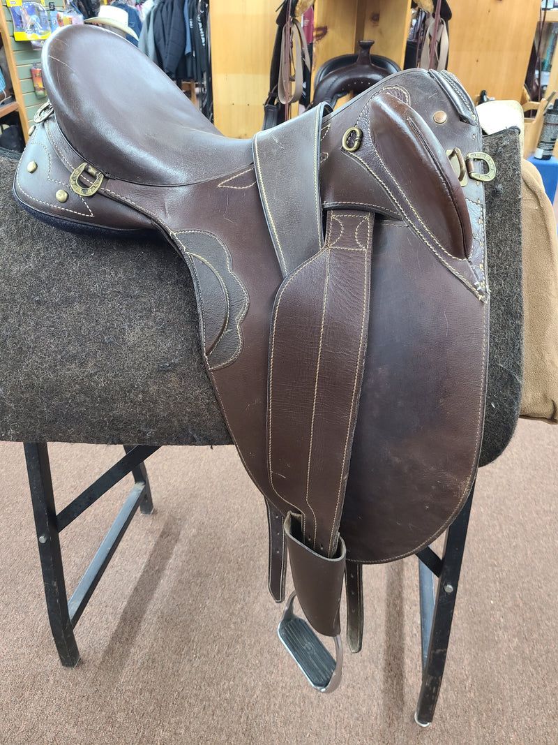 Used 16" Australian Stock Saddle
