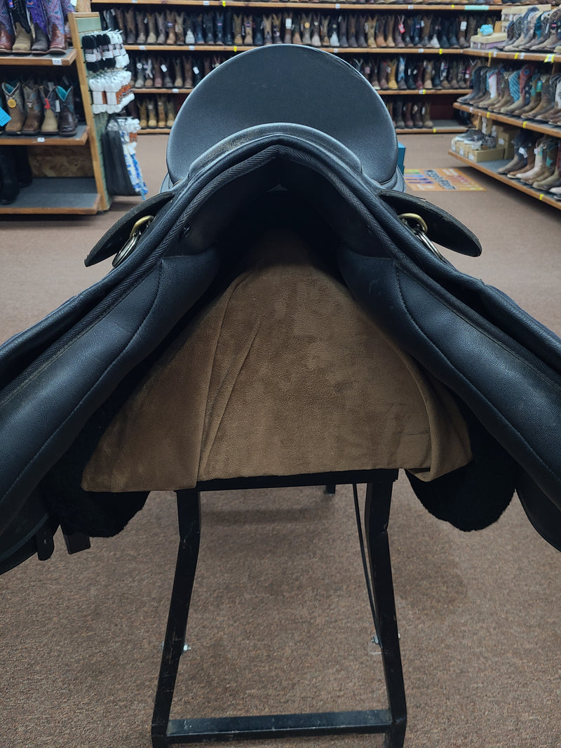 Used 16" Wintec Inter-changeable All Purpose Saddle