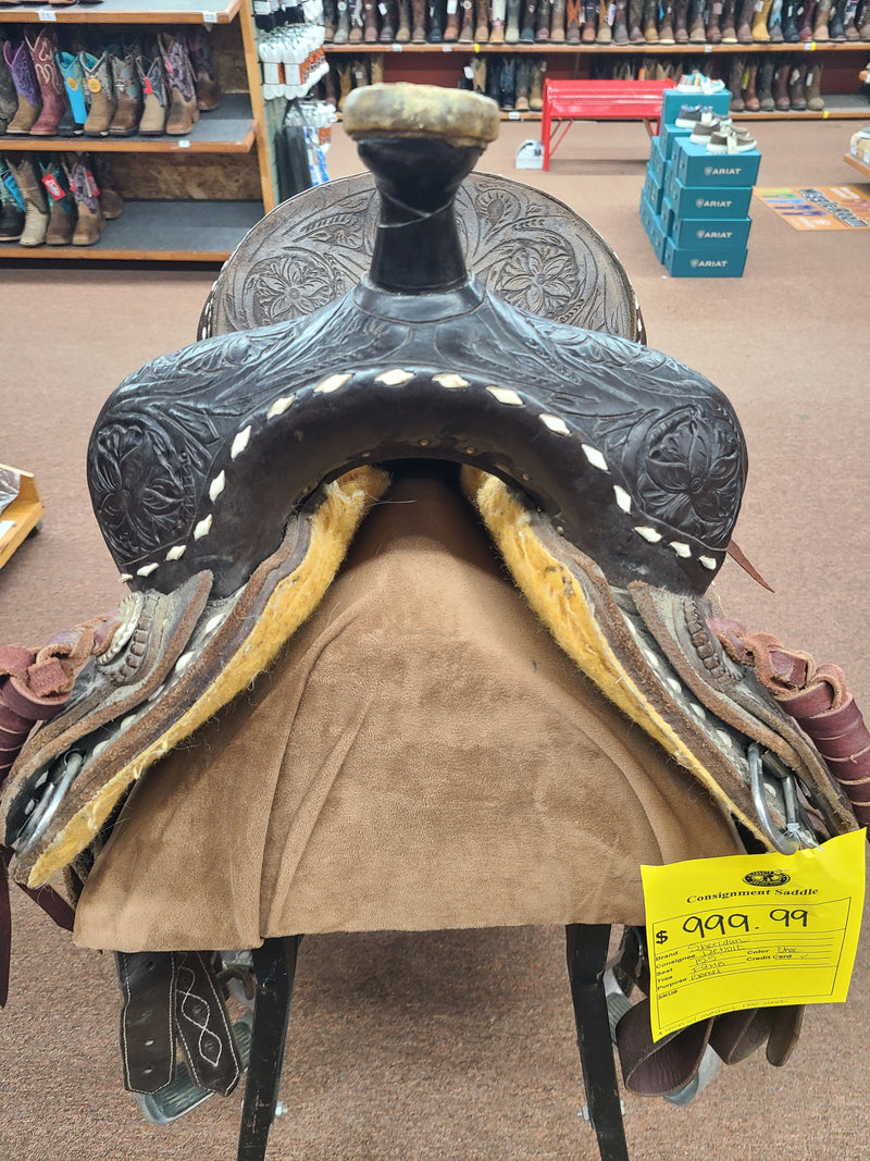 Used 15.5" Sheridan with Buckstitch Barrel Saddle