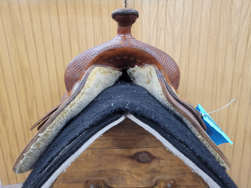 Used 16" Alamo Reining Saddle