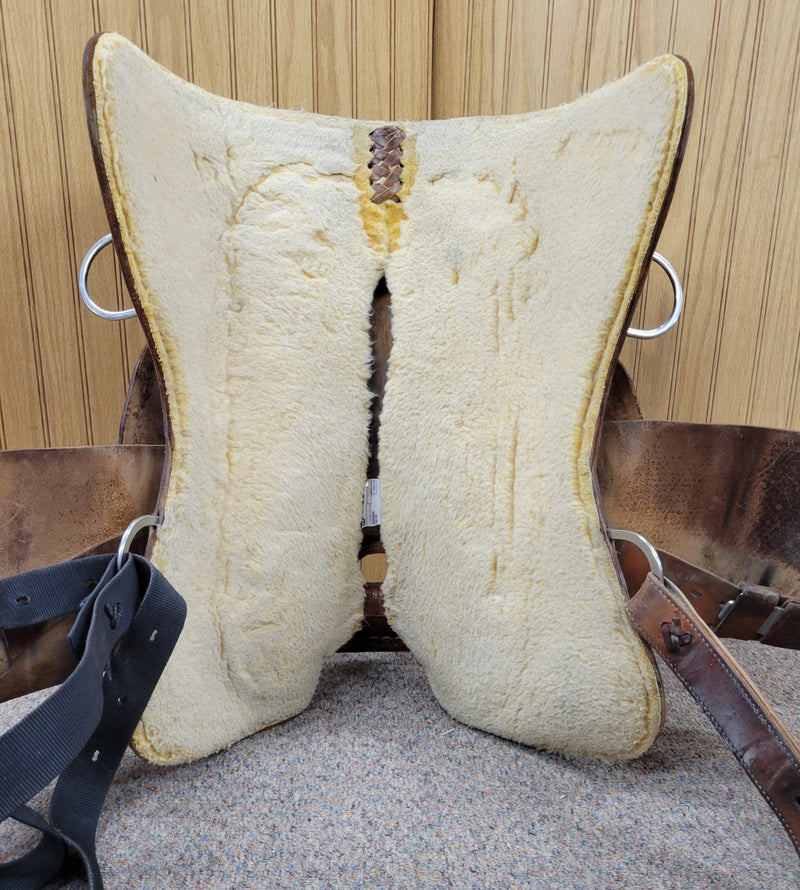 Used 16" Alamo Reining Saddle