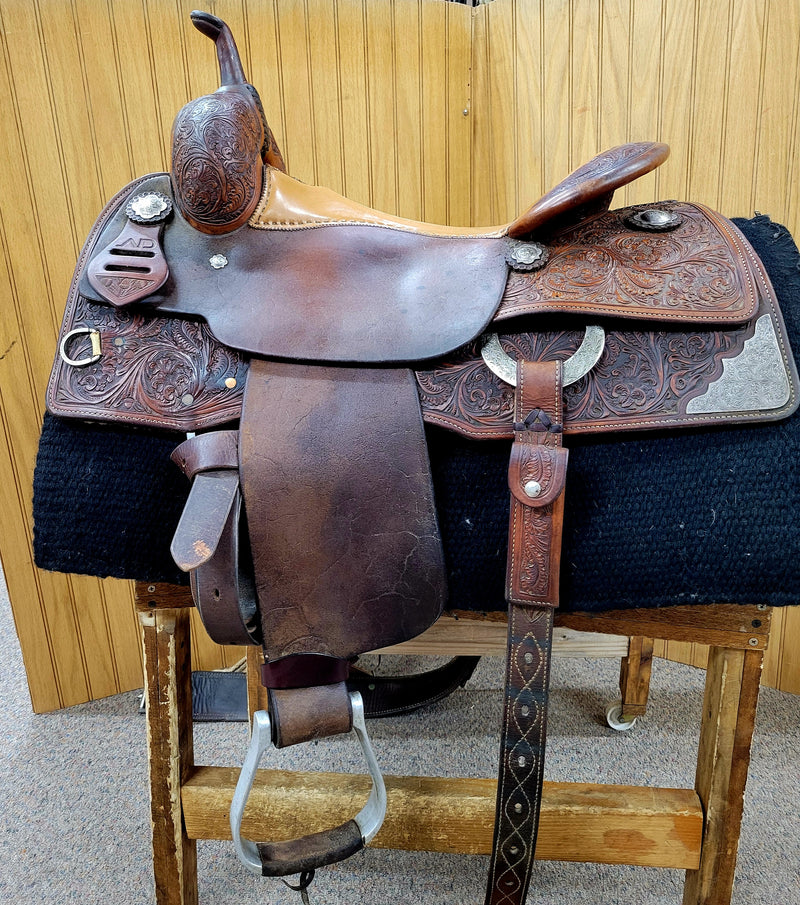 Used 17" Al Dunning Cutting Saddle