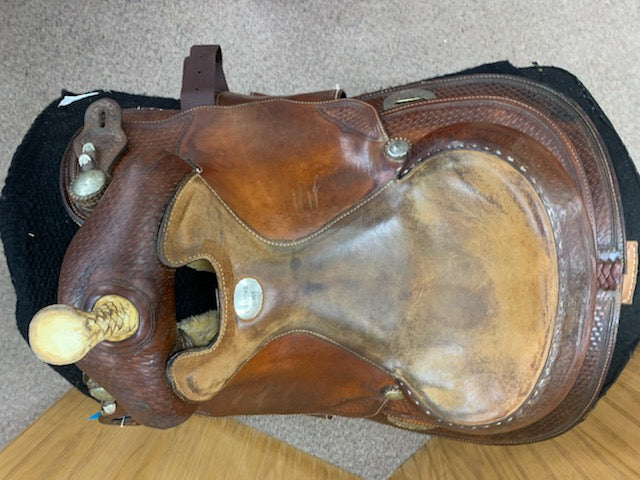 Used 15" Bob Loomis Reining Saddle