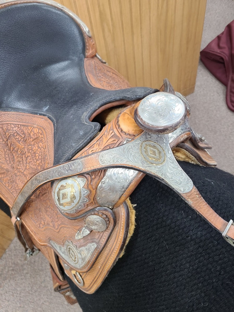 Used 16" Dale Chavez Show Saddle