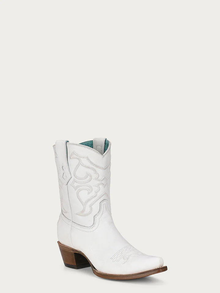 Wm White Embroidery Ankle Boot