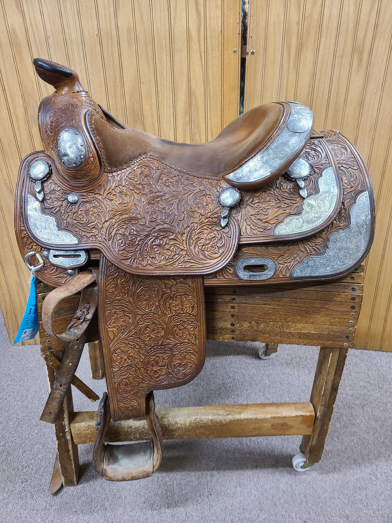 Used 15.5" Broken Horn Show Saddle